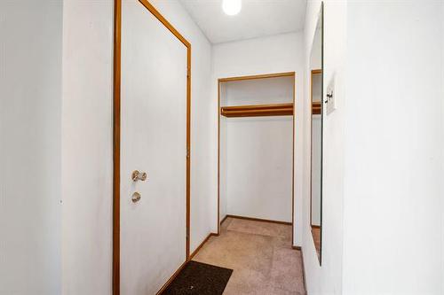 414 Moody Ave, Selkirk, MB 