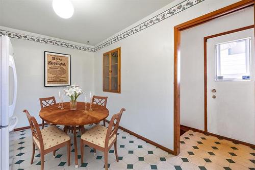 414 Moody Ave, Selkirk, MB 