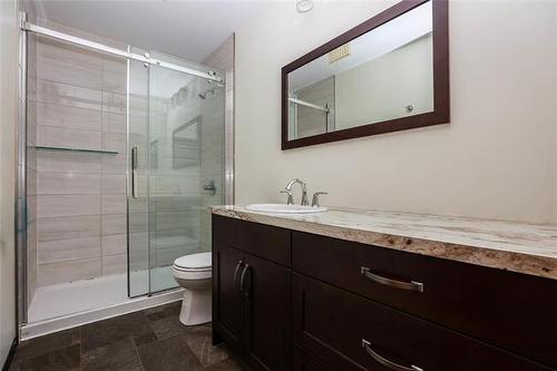 71 Sanderson Ave, Winnipeg, MB 