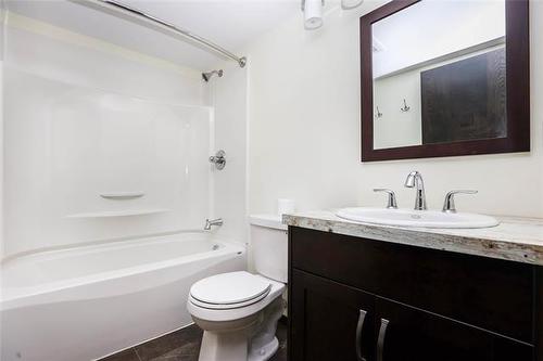 71 Sanderson Ave, Winnipeg, MB 