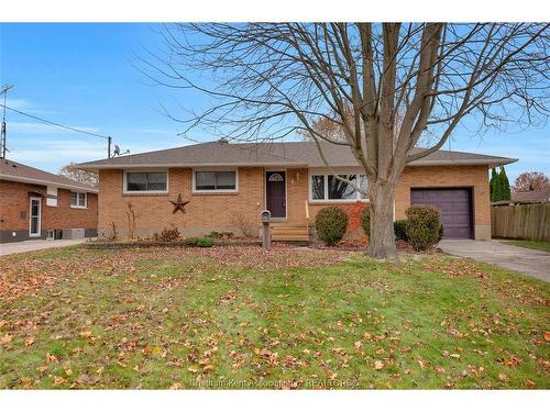 4 Jupiter Avenue, Chatham, ON 
