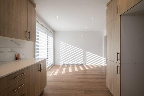 Coin-repas - 1012 100E Avenue, Laval (Chomedey), QC - Indoor