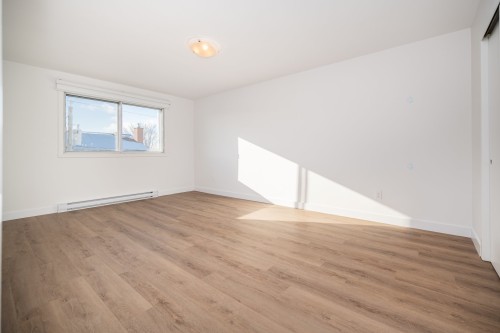 Bedroom - 1012 100E Avenue, Laval (Chomedey), QC - Indoor Photo Showing Other Room
