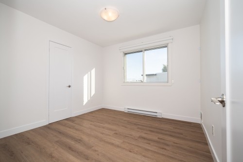 Bedroom - 1012 100E Avenue, Laval (Chomedey), QC - Indoor Photo Showing Other Room