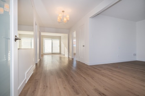 Interior - 1012 100E Avenue, Laval (Chomedey), QC - Indoor Photo Showing Other Room