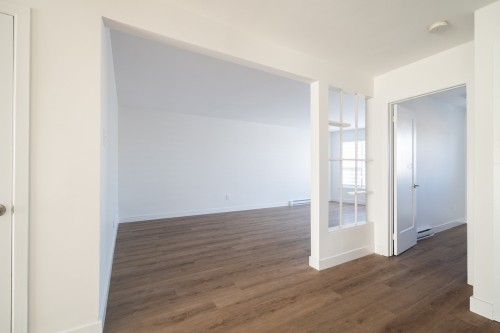 Interior - 1012 100E Avenue, Laval (Chomedey), QC - Indoor Photo Showing Other Room