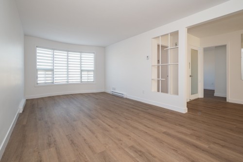 Living Room - 1012 100E Avenue, Laval (Chomedey), QC - Indoor Photo Showing Other Room