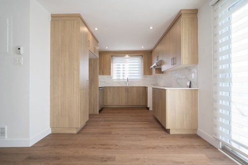 Kitchen - 1012 100E Avenue, Laval (Chomedey), QC - Indoor Photo Showing Kitchen