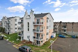 106-102 Crois. Richelieu  Châteauguay, QC J6K 5C3