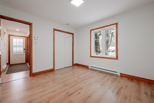 Chambre à coucher - 351 Ch. De Bondville, Lac-Brome, QC - Indoor Photo Showing Other Room