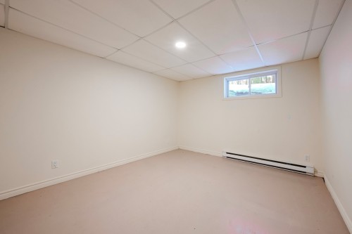 Chambre à coucher - 351 Ch. De Bondville, Lac-Brome, QC - Indoor