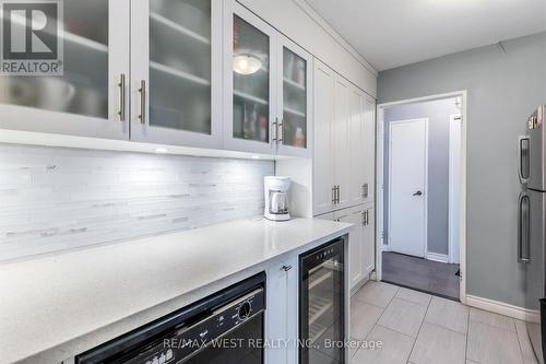 904 - 130 Neptune Drive, Toronto, ON - Indoor Photo Showing Other Room