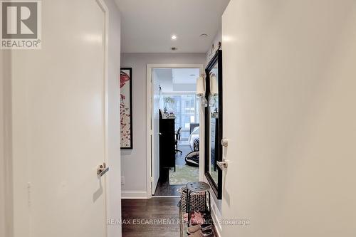 1809 - 15 Grenville Street N, Toronto, ON - Indoor Photo Showing Other Room