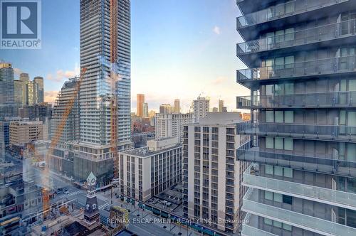 1809 - 15 Grenville Street N, Toronto, ON - Outdoor With Facade