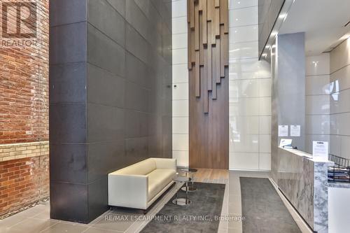 1809 - 15 Grenville Street N, Toronto, ON - Indoor Photo Showing Other Room