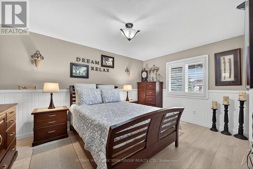 41 Madawaska Trail, Wasaga Beach, ON - Indoor Photo Showing Bedroom