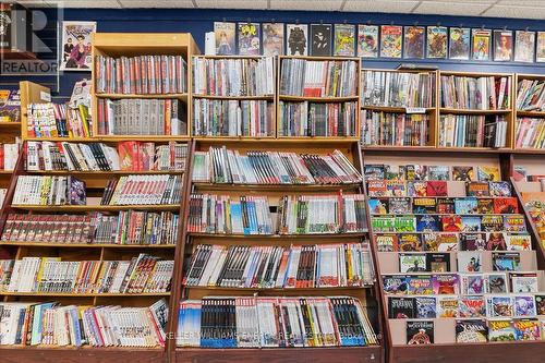 80 Simcoe Street N, Oshawa (O'Neill), ON 