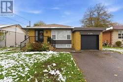 120 BOWMAN AVENUE  Whitby (Blue Grass Meadows), ON L1N 3T6