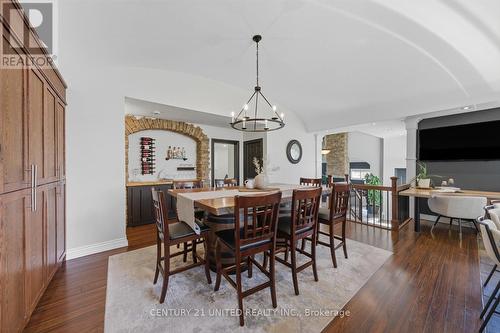 749 Spillsbury Drive, Peterborough (Otonabee Ward 1), ON - Indoor Photo Showing Dining Room