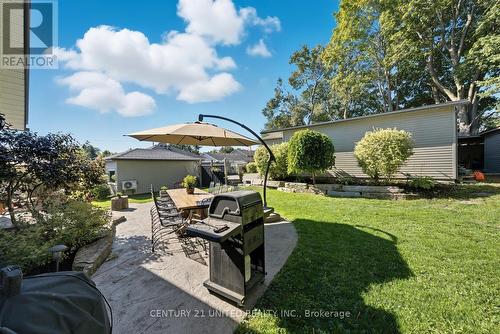 749 Spillsbury Drive, Peterborough (Otonabee Ward 1), ON - Outdoor With Deck Patio Veranda