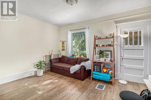 1 - 170 Ivy Crescent, Ottawa, ON 