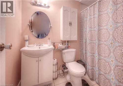 74 Markwood Drive, Kitchener, ON - Indoor Photo Showing Bathroom
