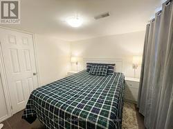 3rd bedroom with ensuite privilege - 