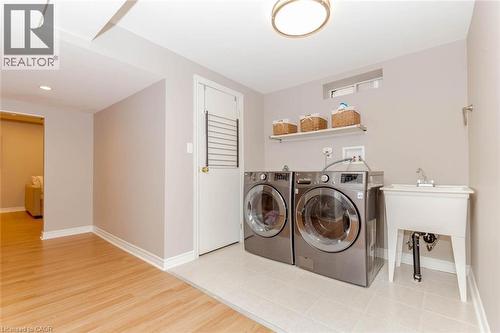 6941 Haines Artist Way, Mississauga, ON - Indoor Photo Showing Laundry Room