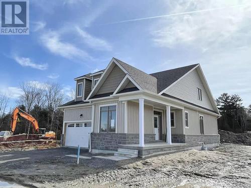 1 Palmira Drive, Georgina, ON - Outdoor With Facade