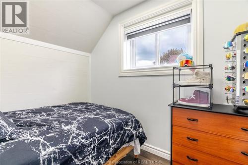 21 Alice Street, Thamesville, ON - Indoor Photo Showing Bedroom
