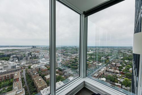 Chambre à coucher principale - 4802-1288 Rue St-Antoine O., Montréal (Ville-Marie), QC - Indoor Photo Showing Other Room