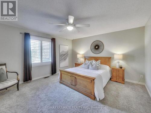 71 61St Street S, Wasaga Beach, ON - Indoor Photo Showing Bedroom