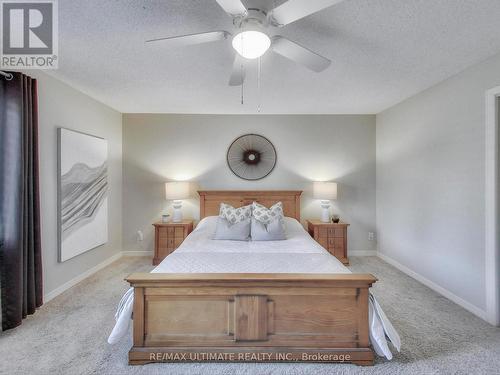 71 61St Street S, Wasaga Beach, ON - Indoor Photo Showing Bedroom