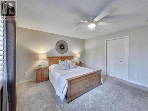 71 61St Street S, Wasaga Beach, ON - Indoor Photo Showing Bedroom