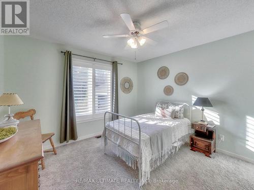 71 61St Street S, Wasaga Beach, ON - Indoor Photo Showing Bedroom