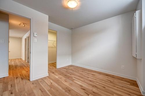 Bedroom - 23 Rue Lavigne, Brownsburg-Chatham, QC - Indoor Photo Showing Other Room