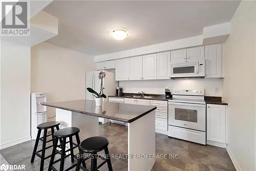 46 Andean Lane, Barrie, ON - Indoor Photo Showing Kitchen With Double Sink