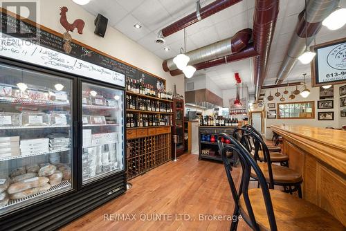 304 Front Street, Belleville (Belleville Ward), ON 