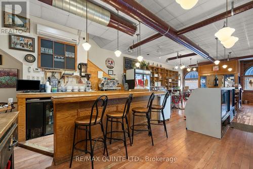 304 Front Street, Belleville (Belleville Ward), ON 