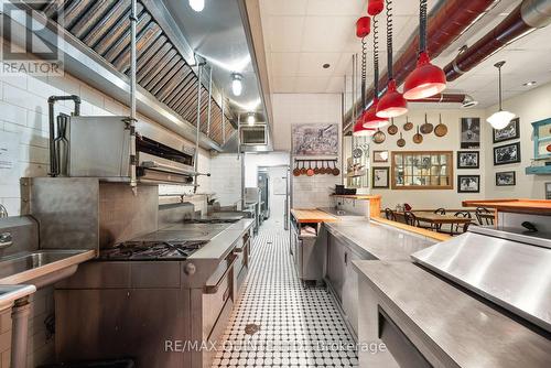 304 Front Street, Belleville (Belleville Ward), ON 