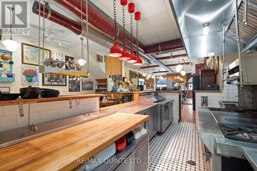 304 Front Street, Belleville (Belleville Ward), ON 