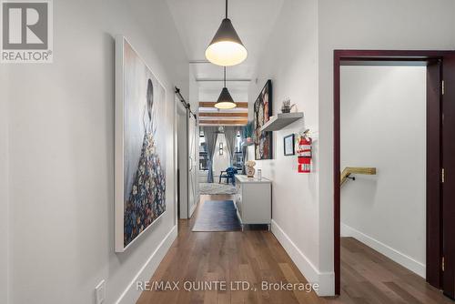 304 Front Street, Belleville (Belleville Ward), ON 