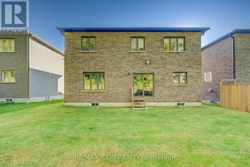 55 Tulip Crescent, Norfolk, ON - Outdoor