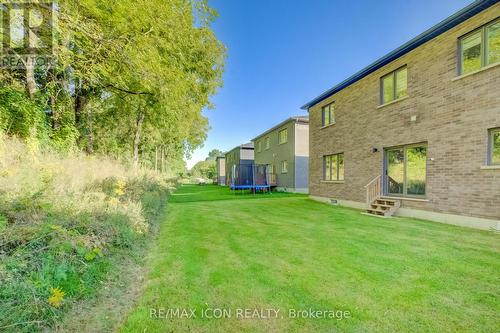 55 Tulip Crescent, Norfolk, ON - Outdoor