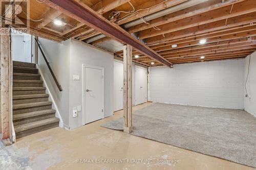 Down from family room... - 3493 Wiltshire Boulevard, Niagara Falls, ON - Indoor Photo Showing Basement