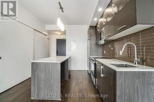 1705 - 255 Bay Street, Ottawa, ON - Indoor Photo Showing Kitchen With Upgraded Kitchen