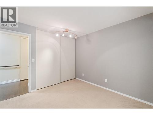 2nd Bedroom - 1045 Sutherland Avenue Unit# 323, Kelowna, BC - Indoor Photo Showing Other Room