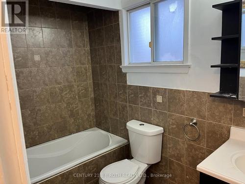 33 Bimini Crescent W, Toronto, ON - Indoor Photo Showing Bathroom