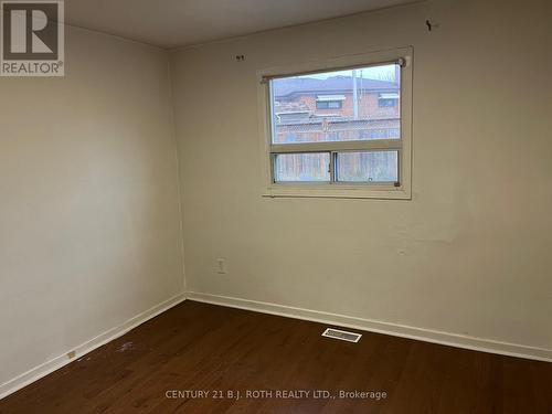 33 Bimini Crescent W, Toronto, ON - Indoor Photo Showing Other Room