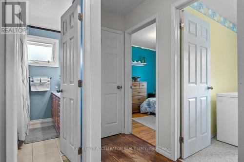 286 Barrett Boulevard, Greater Napanee (Greater Napanee), ON - Indoor Photo Showing Other Room